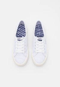 Pepe Jeans BRADY BASIC - Sneakers laag - white/wit