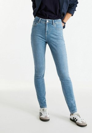 SUPER SOFT - Oprijete (skinny) kavbojke - mid blue denim