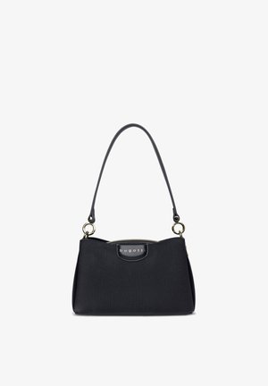 Sac à main Bugatti noir à texture avec une bandoulière unique et des détails en anneaux dorés, forme rectangulaire avec fermeture éclair sur le dessus.