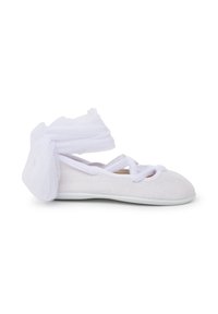 White dance shoe with crisscross straps and a tulle bow at the back, designed for ballet or dance performances.