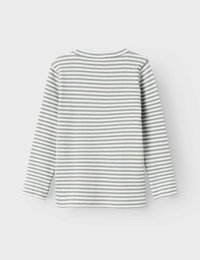 Langärmliges Shirt mit rundem Halsausschnitt, aus weichem Stoff. Es hat horizontale graue und weiße Streifen und eine entspannte Passform.