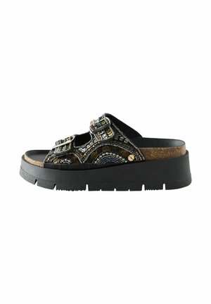 REGULAR FIT - FOREVER COMFORT BEADED BUCKLE DETAIL  - Papuci înalți - gold