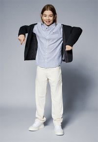 Thumbnail-Bild 2