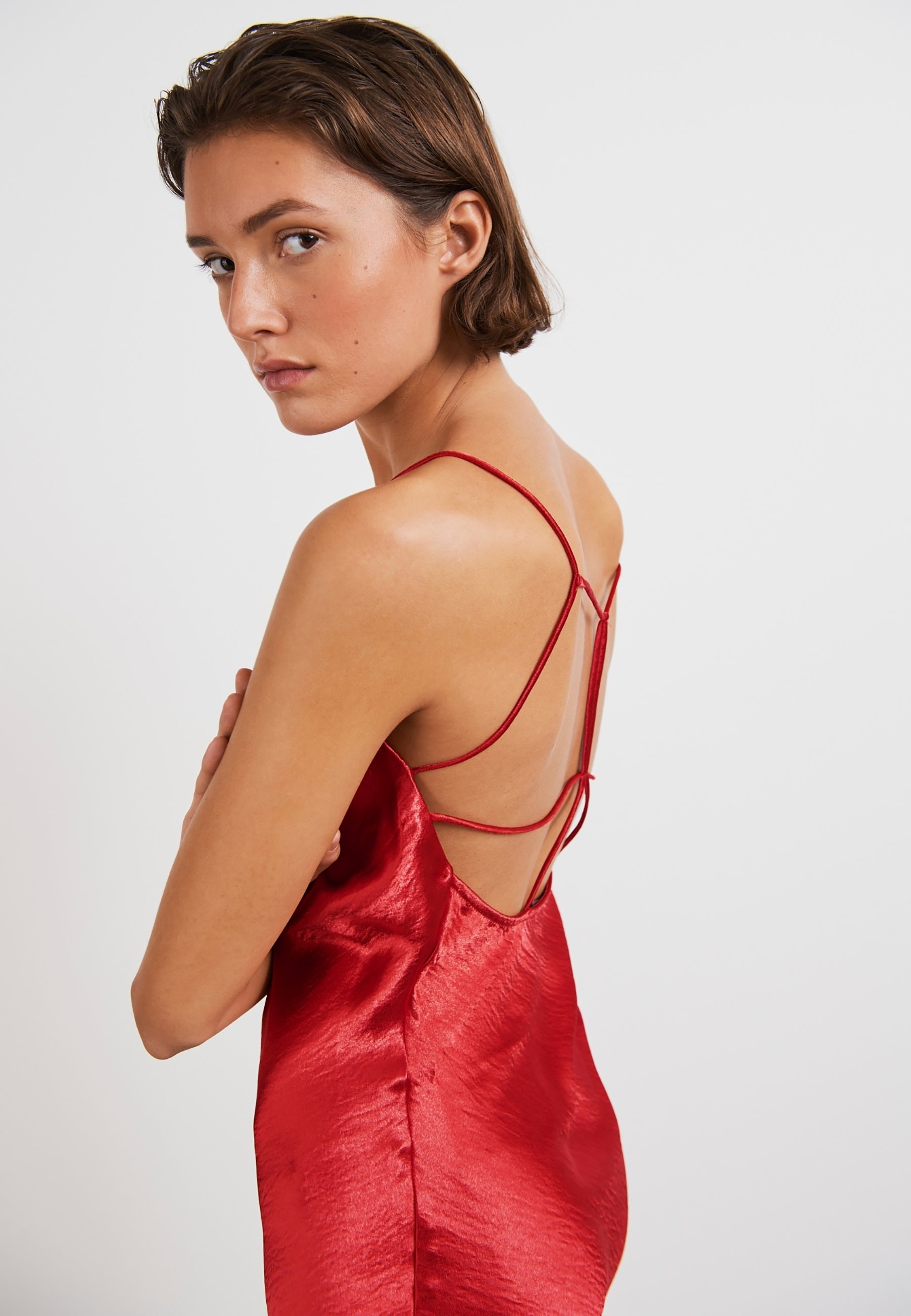 Gina Tricot MIRA - Vestido de cóctel - mars red/rojo metálico - Zalando.es