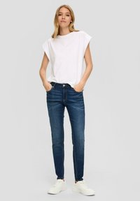 QS Slim fit jeans - blau