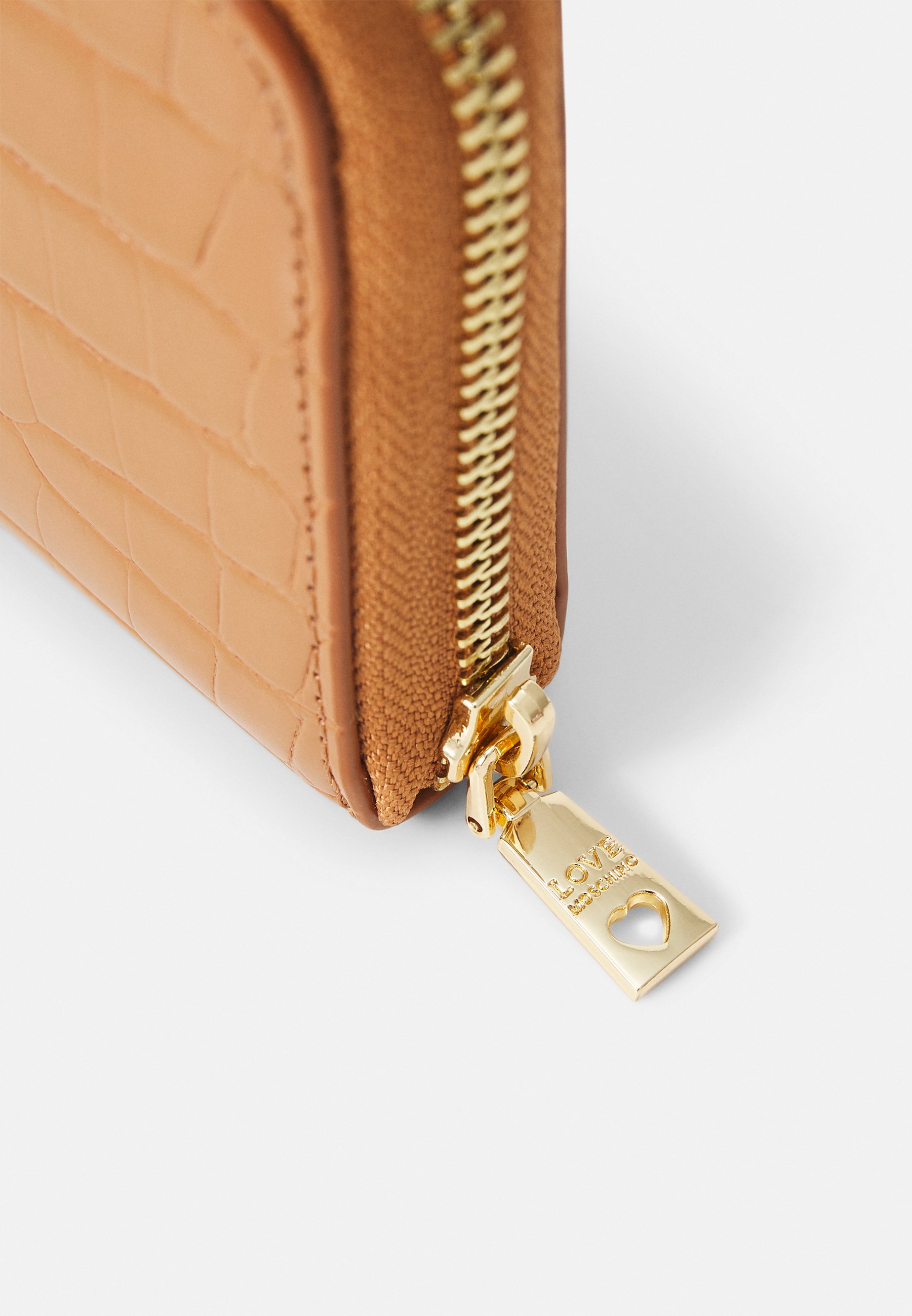 ぷちこ。　0810 Love Moschino SIGNATURE CROCO - Portofel - brown/maro - Zalando.ro