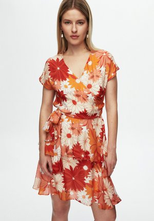 adL SHORT SLEEVE - Day dress - printed coral