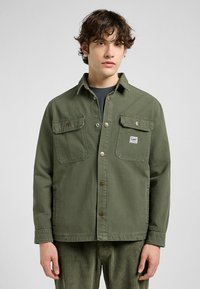 Lee WORKWEAR - Chaqueta fina - oak moss
