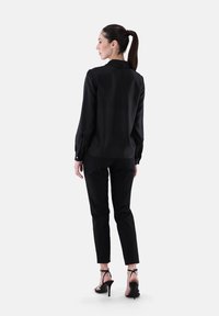 van Laack Button-down blouse - bl;ack