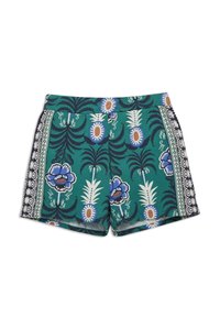 Shorts verts avec des motifs floraux et feuillus bleus et blancs, bordés sur les côtés par des designs géométriques et floraux en noir et blanc.