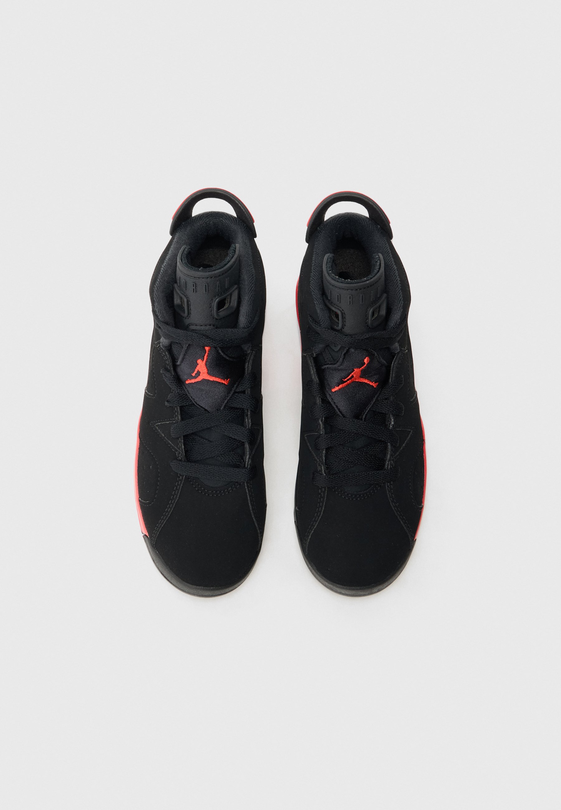 jordan retro 6 skroutz