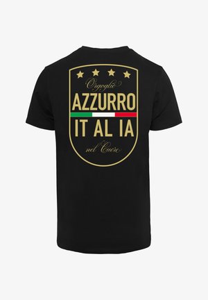 Black cotton t-shirt featuring a gold emblem with stars, text "AZZURRO ITALIA nel Cuore" and a green-white-red stripe detail.