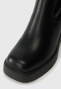 Even&Odd Cuissardes - black