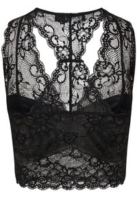 Top corto de encaje negro con motivos florales, textura transparente, dobladillo con borde festoneado y diseño de espalda cruzada. Tela suave con detalle interior en contraste.