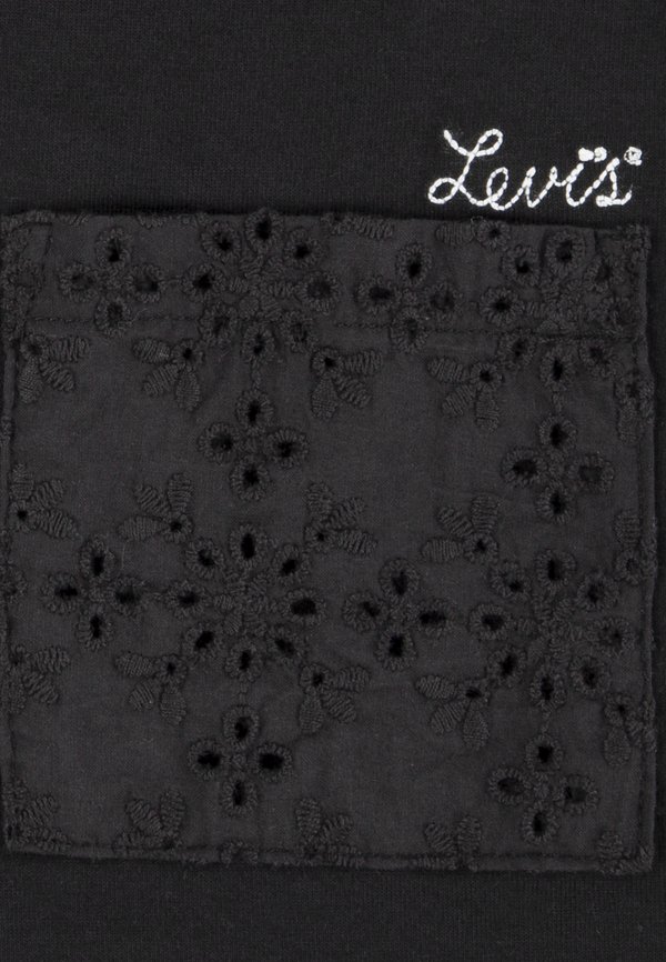 ROLL CUFF MEET AND GREET - Basic T-shirt3