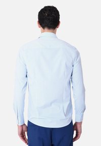 Ciabalù A RIGHE - Camicia - celeste