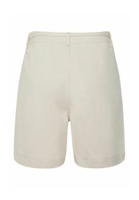 Hellbeige Baumwollshorts mit glatter Textur, flachem Vorderteil und normalem Bund. Keine sichtbaren Taschen oder Muster; schlichtes Design.