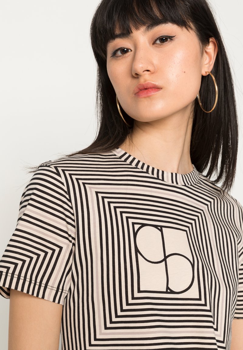 Damen T-Shirts | Soaked in Luxury SLEVE TEE T-Shirt print black monogram/schwarz - OZ36016 Damen T-Shirts | Soaked in Luxury SLEVE TEE T-Shirt print black monogram/schwarz - OZ36016