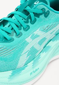 ASICS SUPERBLAST 2 UNISEX - Chaussures de running sur route - wave teal/illuminate mint