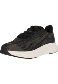 Zapatillas deportivas en negro y gris con parte superior de tejido texturizado, diseño con cordones y suela de goma blanca. Presenta un patrón a lo largo de los lados.