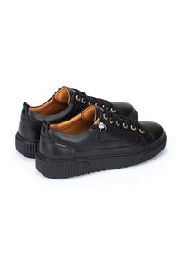 Pikolinos RIELLS - Zapatillas - 802