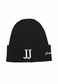 Czarna dzianinowa czapka beanie o prążkowanej fakturze, z białym haftowanym logo "JJ" z przodu oraz małym napisem "Gade".
