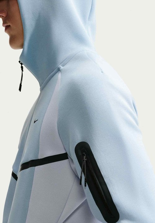 Nike Tech — foto 4