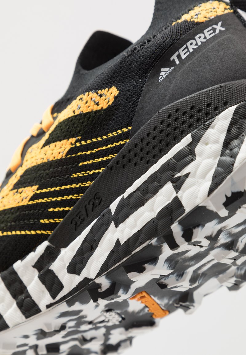 Por separado obispo Devorar adidas Performance TERREX TWO ULTRA PARLEY - Zapatillas de trail running - solar gold/core black/footwear white/dorado - Zalando.es Por separado obispo Devorar adidas Performance TERREX TWO ULTRA PARLEY - Zapatillas de trail running - solar gold/core black/footwear white/dorado - Zalando.es