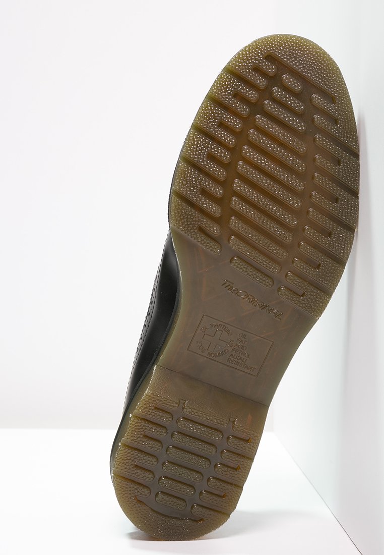 dr martens 3989 lace