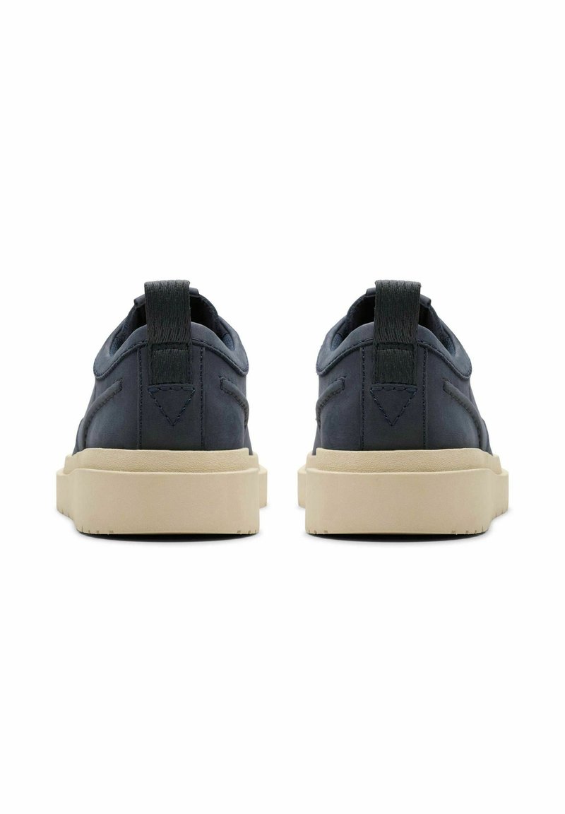 Clarks Tivoli Zip – Sneaker Donna In Pelle, Colore Blu Navy, Tacco Comodo, 37.5 EU