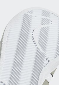 adidas Originals SST - Baskets basses - white
