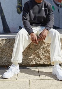 Champion Sweatshirt - black