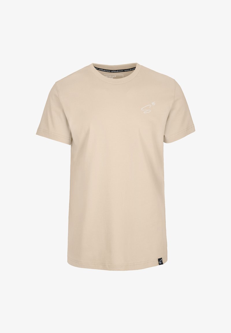 Beige T-Shirt aus weichem Material, mit rundem Hals, kurzen Ärmeln und einem kleinen weißen Logo auf der oberen linken Seite.