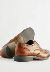 Next DERBY BROGUES STANDARD - Klassiset nauhakengät - tan brown