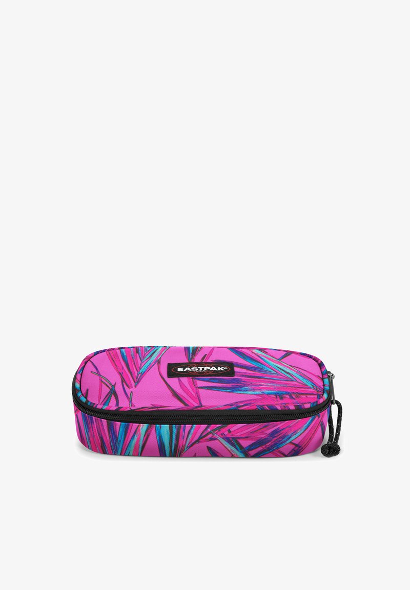 Astuccio rosa con motivo di foglie di palma in blu e viola, chiusura con zip e logo Eastpak. Realizzato in tessuto resistente. Forma rettangolare.