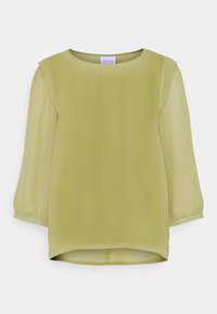 Grüne Bluse aus leichtem Stoff, mit rundem Ausschnitt, gepufften 3/4-Ärmeln und einem leicht geschwungenen Saum. Glatte Textur, einfarbig.