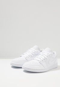 Jordan AIR JORDAN 1 - Sapatilhas - white/pure platinum