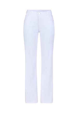 Weiße Damen-Jeans mit geradem Bein, Vordertaschen, Knopfleiste und Gürtelschlaufen, vor weißem Hintergrund dargestellt.