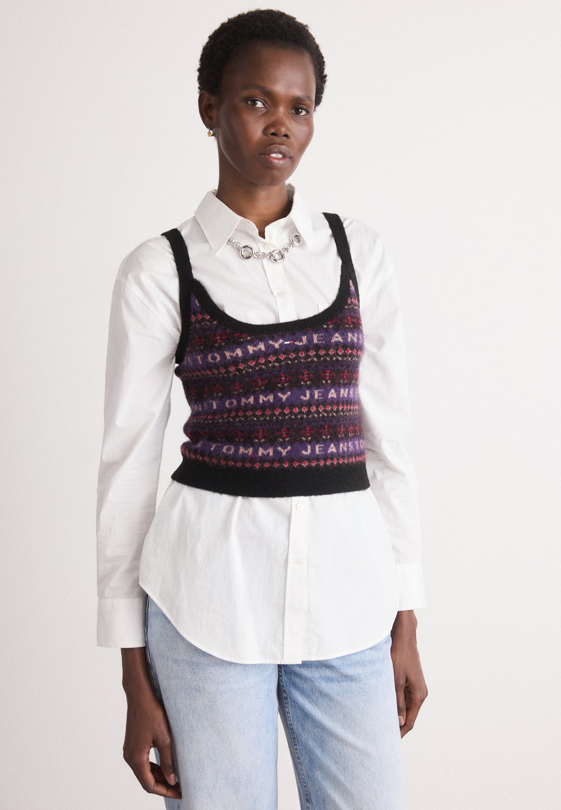 Pull jacquard col rond manches longues noir femme | La Halle