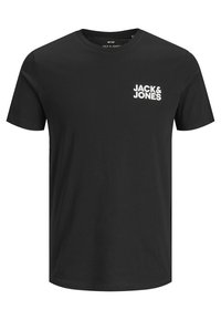 Musta puuvillainen t-paita, jossa on pyöreä pääntie ja lyhyet hihat, vasemmassa rinnassa valkoinen "JACK & JONES" -logo.