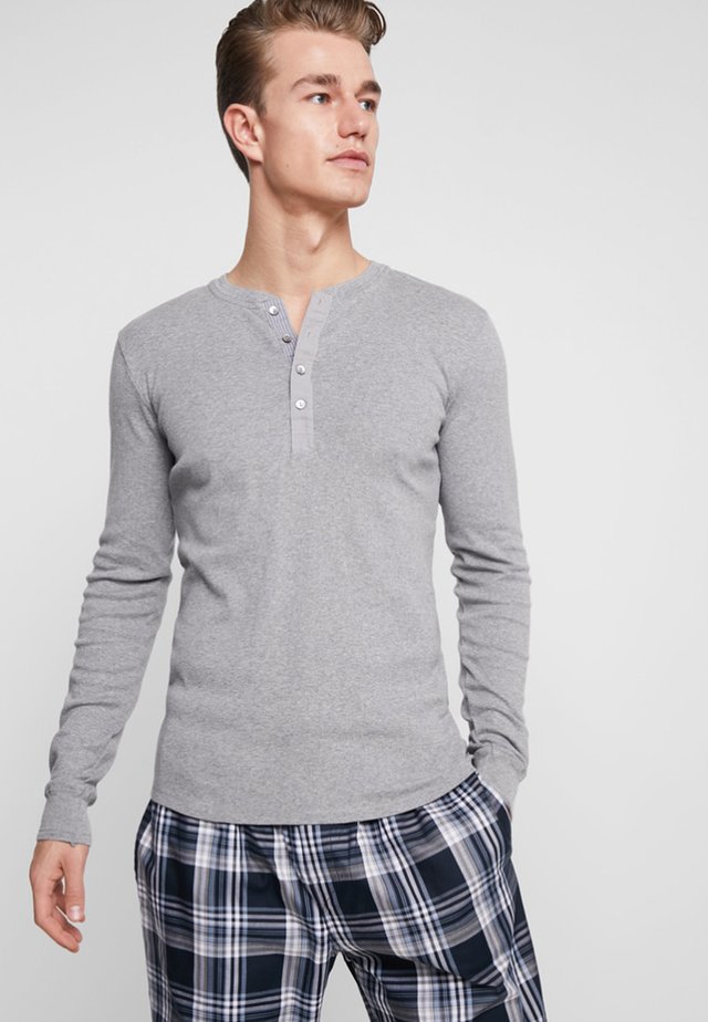 Long sleeved top - grey