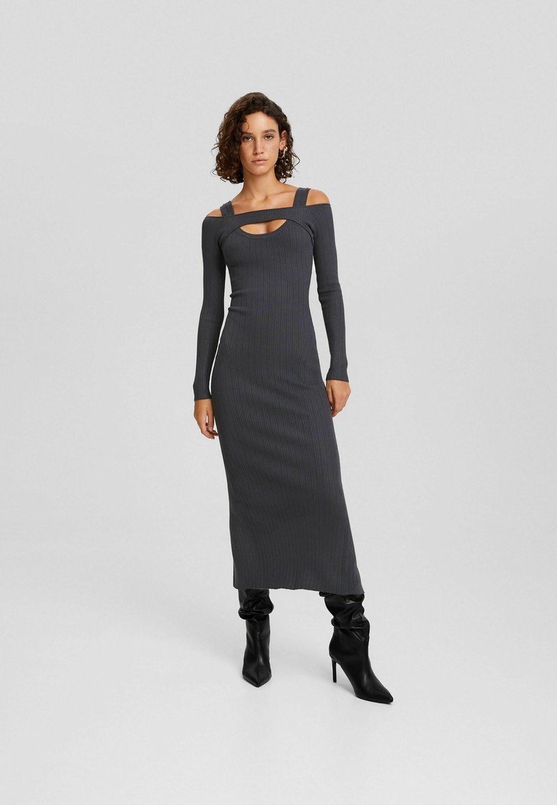 Bershka WITH ARM WARMERS MIDI Strickkleid grey/grau Zalando.at