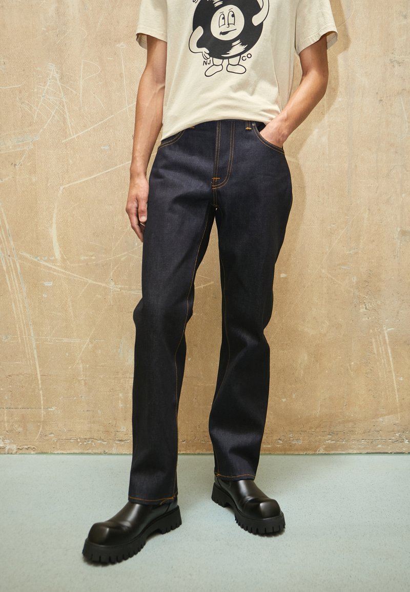 Nudie Jeans RAD RUFUS Jeans Relaxed Fit dry deluxe/darkblue denim Zalando.ch