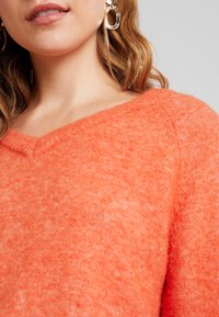 Culture Trui - orange