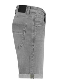 Sublevel BERMUDA -MIT UMGESCHLAGENEM SAUM - Jeans Shorts - grau