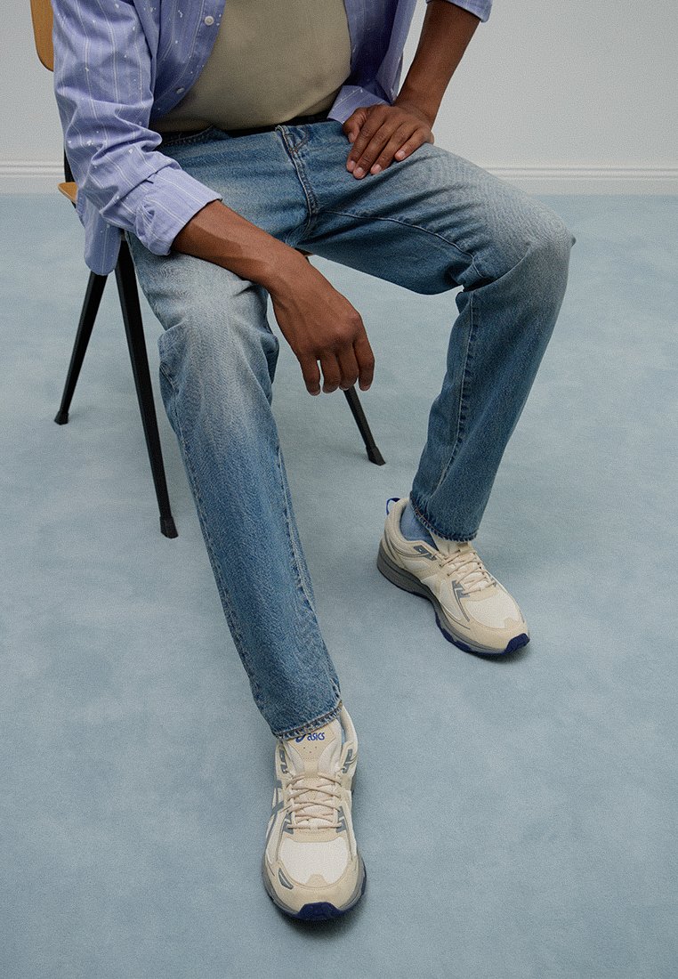 Armani Exchange Jeans Tapered Fit blauw Armani Exchange Jeans Tapered Fit blauw