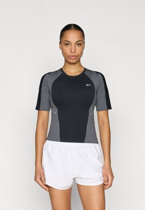 SWIFT TOP - Sports T-shirts - black/iron grey/reflective silver-coloured