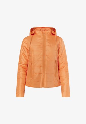 Oranž paksu jope, millel on kapuuts, esine tõmblukk ja kaks tõmbluku taskut. Kanga tekstuur on sile ja läikiv, koos õmblustega paneelidega.