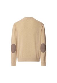 Bež džemper s dugim rukavima, okruglim izrezom i zamjenskim laktovima od smešnog brušenog kože. Mekana tekstura, opušteni kroj i bez vidljivih uzoraka.