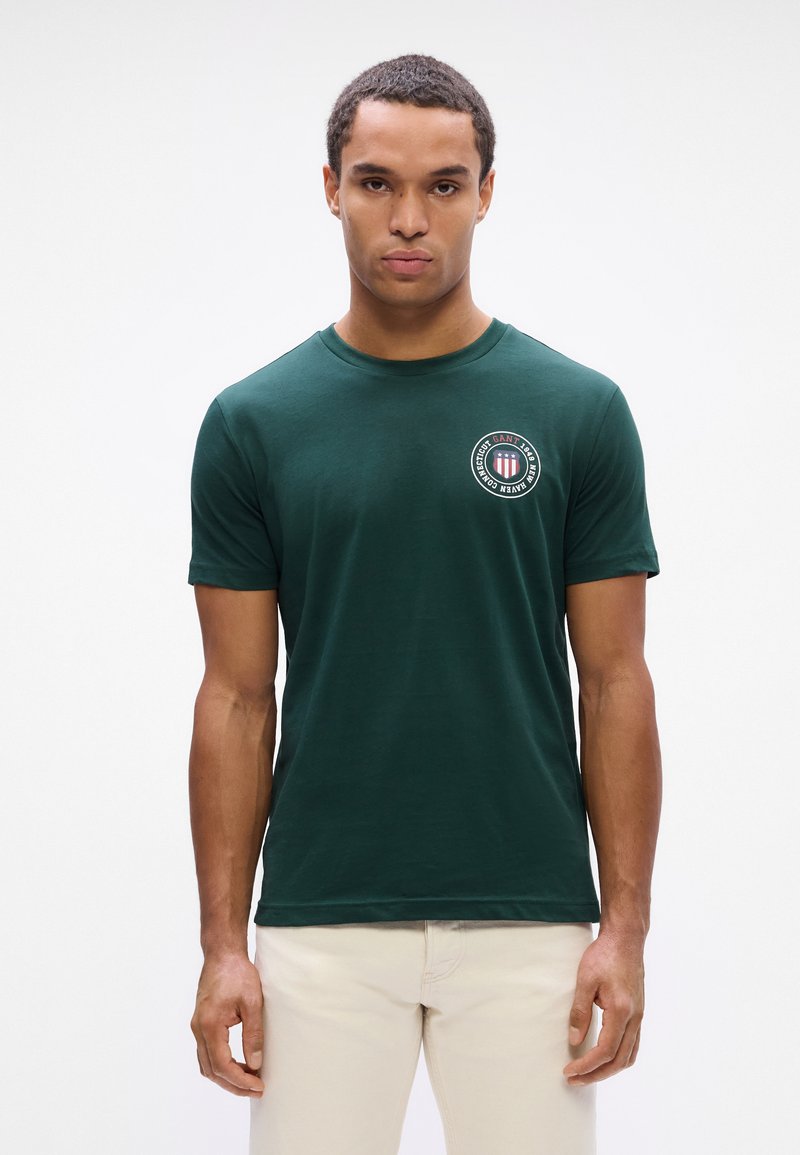 GANT GRAPHIC - Triko s potiskem - tartan green